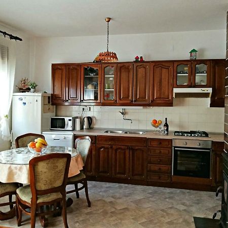 טרוגיר Apartmani Anda מראה חיצוני תמונה