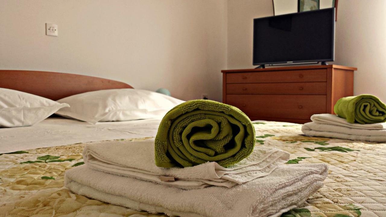 טרוגיר Apartmani Anda מראה חיצוני תמונה