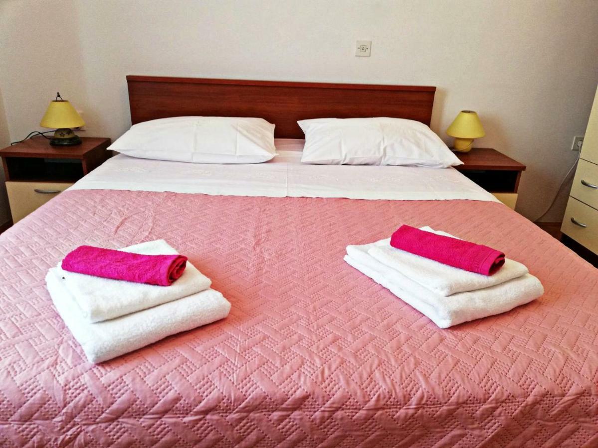 טרוגיר Apartmani Anda מראה חיצוני תמונה