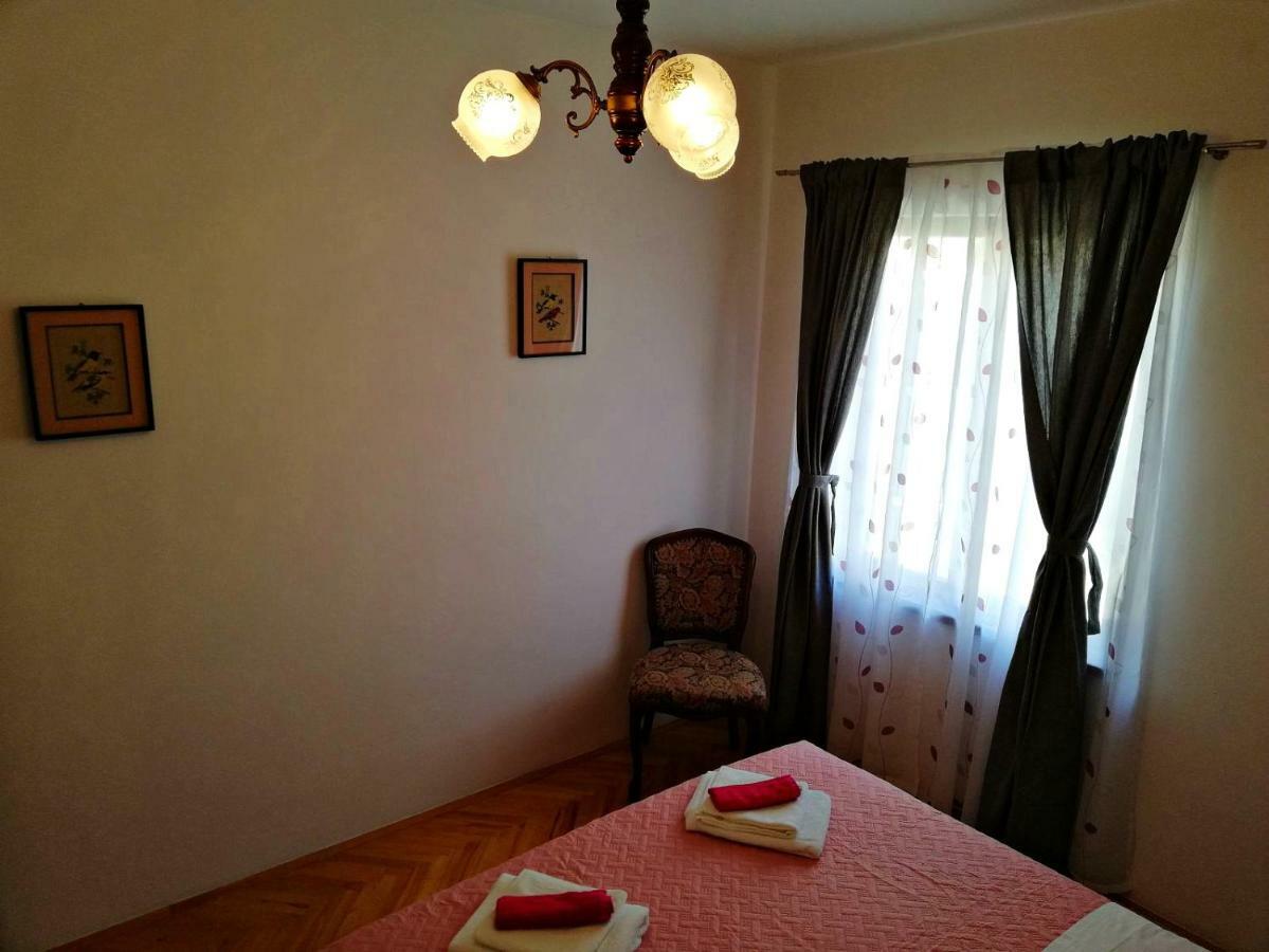טרוגיר Apartmani Anda מראה חיצוני תמונה